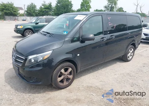 2018 Mercedes-Benz Metris из США, поврежденный, VIN WD4PG2EE0J3460906